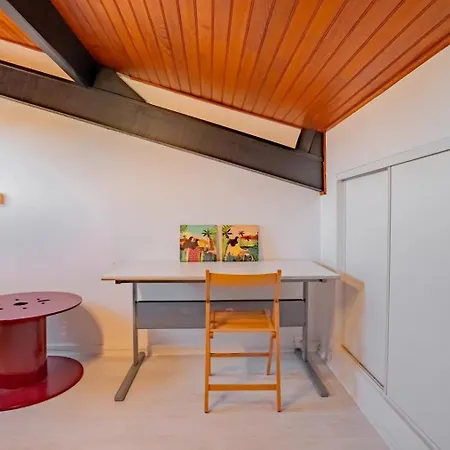 Maison Caupos * ビスカロッス